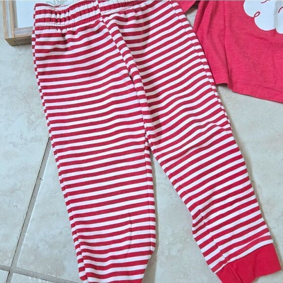 Cat & Jack Santa sweat pants set with long sleeve top - Picture 10 of 16